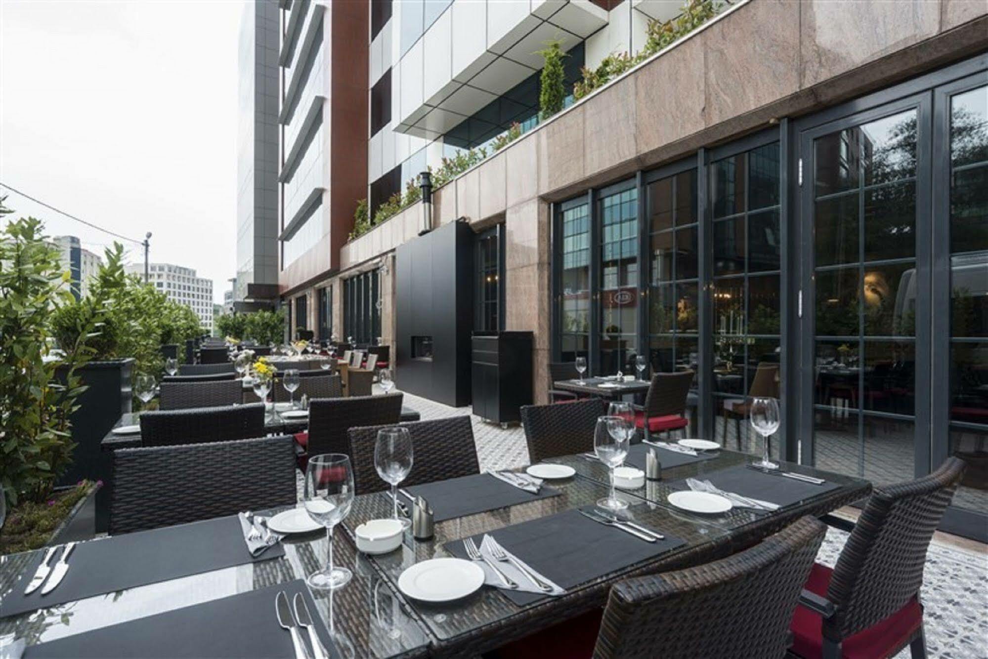 Bilek Hotel Kavacik Istambul Extérieur photo