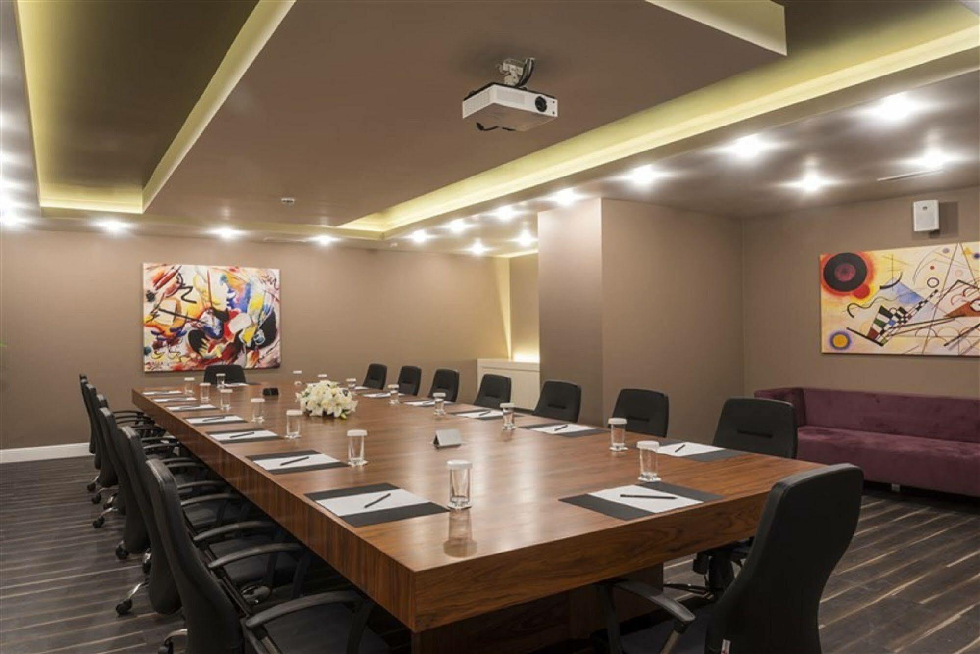 Bilek Hotel Kavacik Istambul Extérieur photo